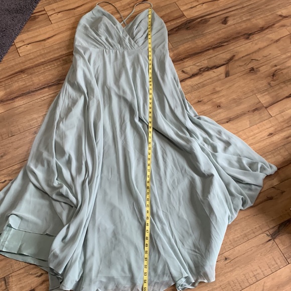 Host Pick 🌟Sage green long evening gown 16 👗 - Picture 14 of 15